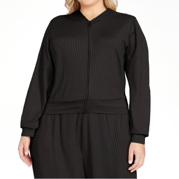 Secret Treasures Tops - Secret Treasures Ribbed Zip-Up Sweatshirt With Hood